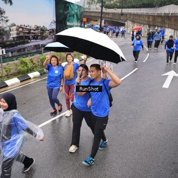 Runner Photo 7952907