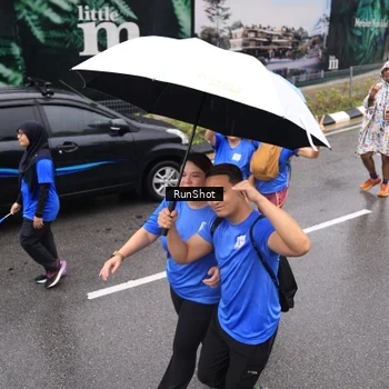 Runner Photo 7952920