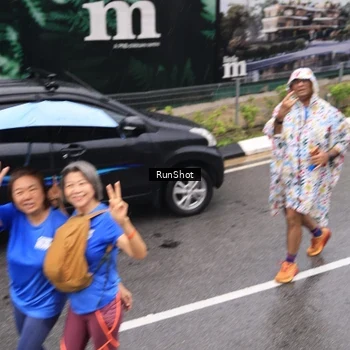Runner Photo 7952946