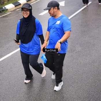 Runner Photo 7952983