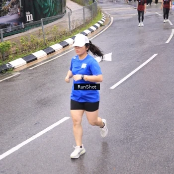 Runner Photo 7953016