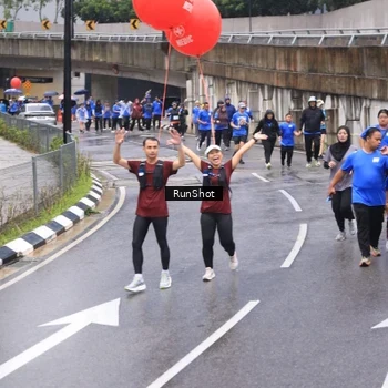 Runner Photo 7953069