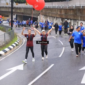 Runner Photo 7953070