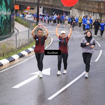 Runner Photo 7953087