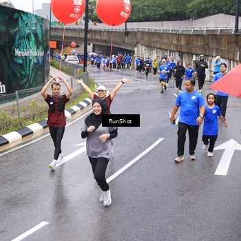 Runner Photo 7953097