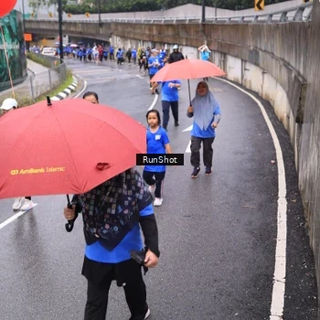 Runner Photo 7953112