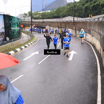 Runner Photo 7953142