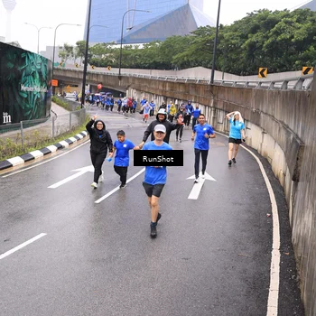 Runner Photo 7953154