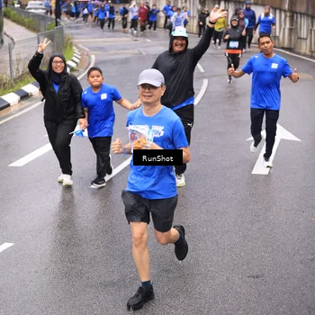 Runner Photo 7953160