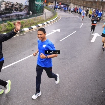 Runner Photo 7953195