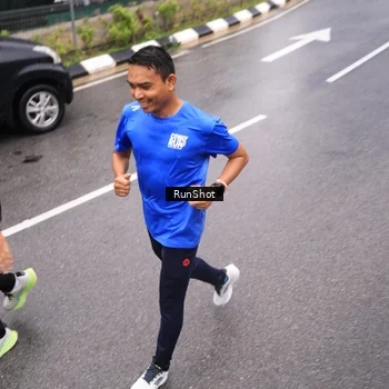 Runner Photo 7953198