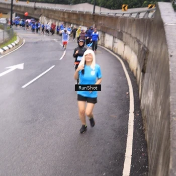 Runner Photo 7953209