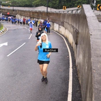 Runner Photo 7953210