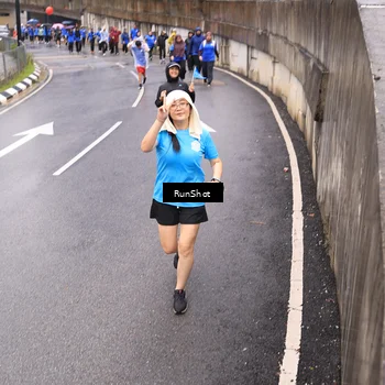 Runner Photo 7953213