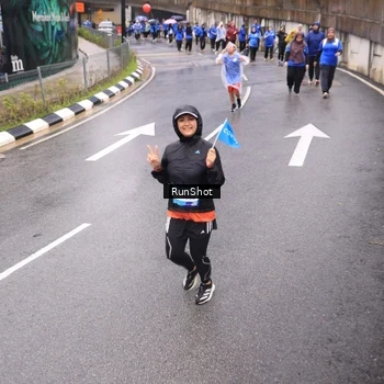 Runner Photo 7953236