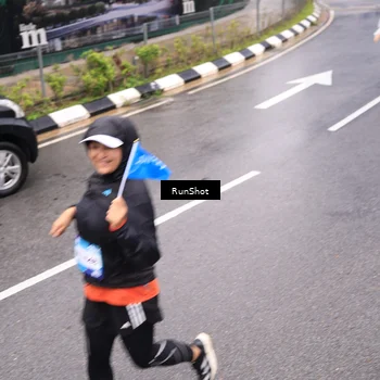 Runner Photo 7953250