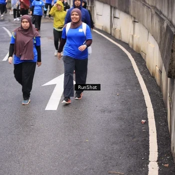 Runner Photo 7953288