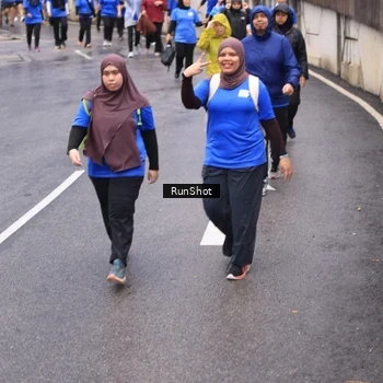 Runner Photo 7953292