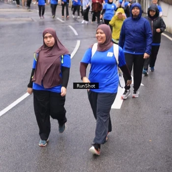 Runner Photo 7953302