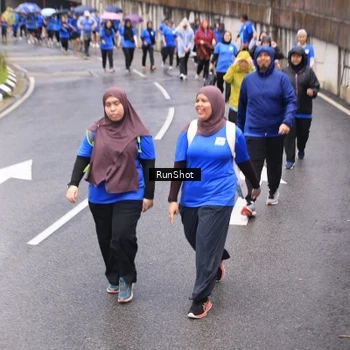 Runner Photo 7953305