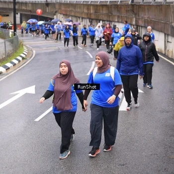 Runner Photo 7953309
