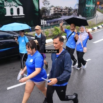 Runner Photo 7953310
