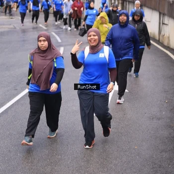 Runner Photo 7953315