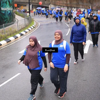 Runner Photo 7953324