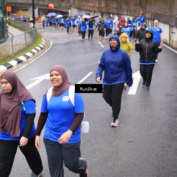 Runner Photo 7953330