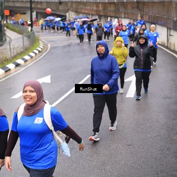 Runner Photo 7953333