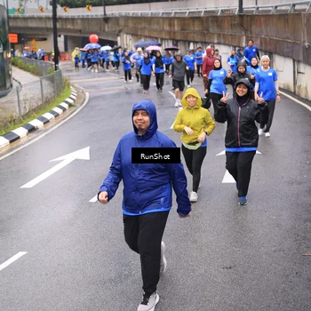 Runner Photo 7953339
