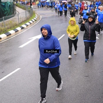 Runner Photo 7953356
