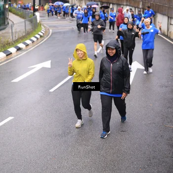 Runner Photo 7953360