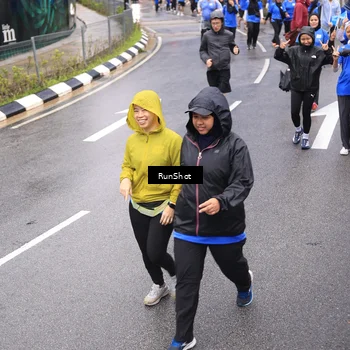 Runner Photo 7953373
