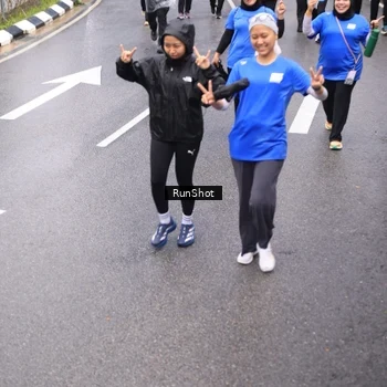 Runner Photo 7953398