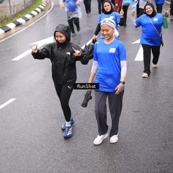 Runner Photo 7953405