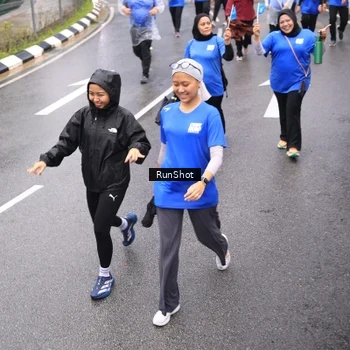 Runner Photo 7953410
