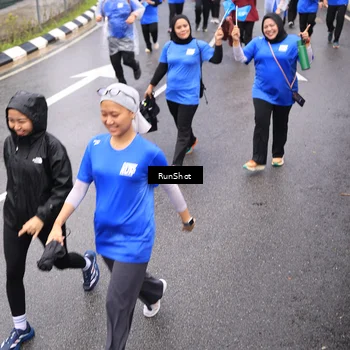 Runner Photo 7953412