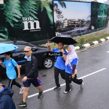 Runner Photo 7953433