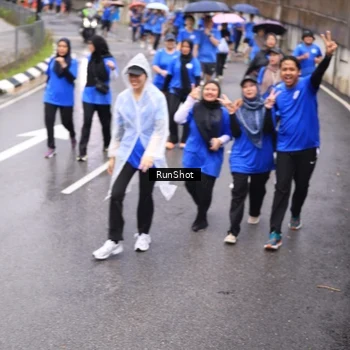 Runner Photo 7953465