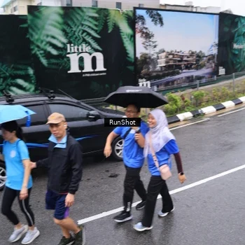 Runner Photo 7953469