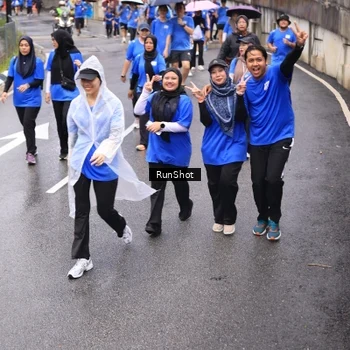 Runner Photo 7953471