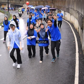Runner Photo 7953480