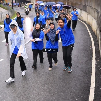 Runner Photo 7953483