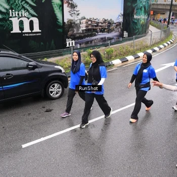 Runner Photo 7953517