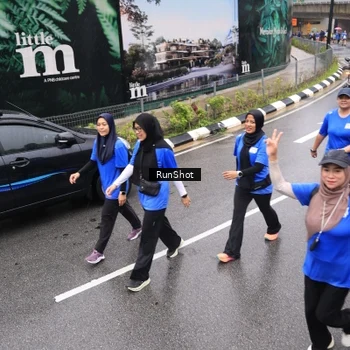 Runner Photo 7953524