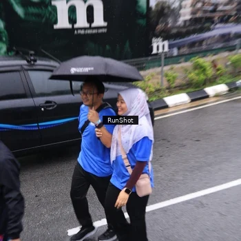 Runner Photo 7953532