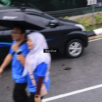 Runner Photo 7953595