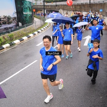 Runner Photo 7953612