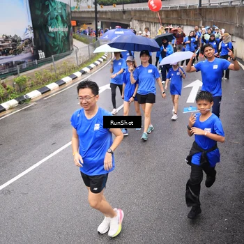 Runner Photo 7953615